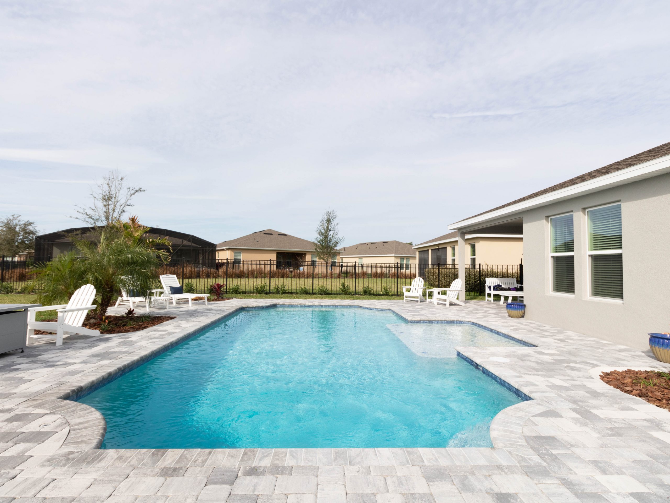 custom built pools